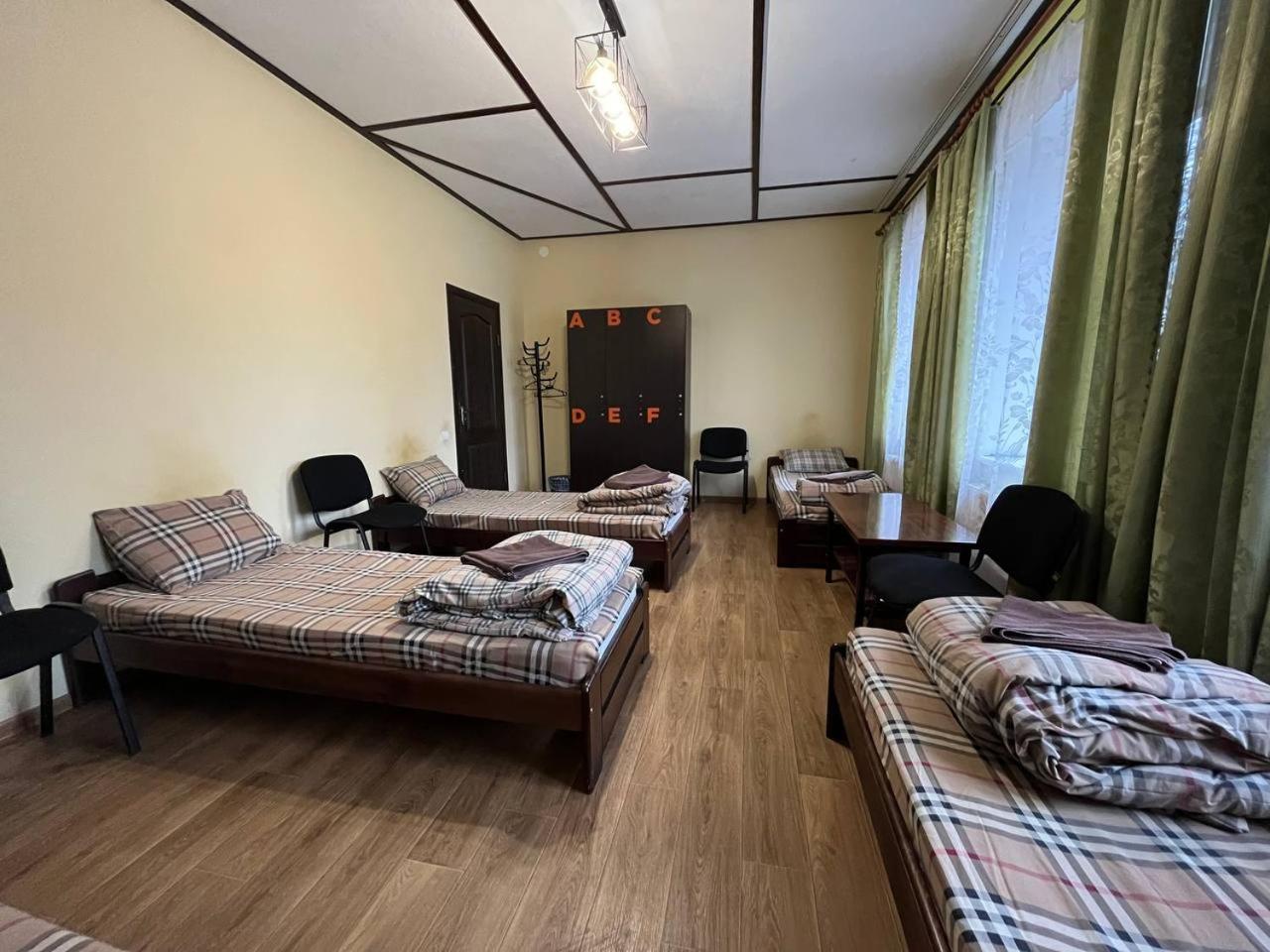 Fox Hostel 니콜라예프 외부 사진
